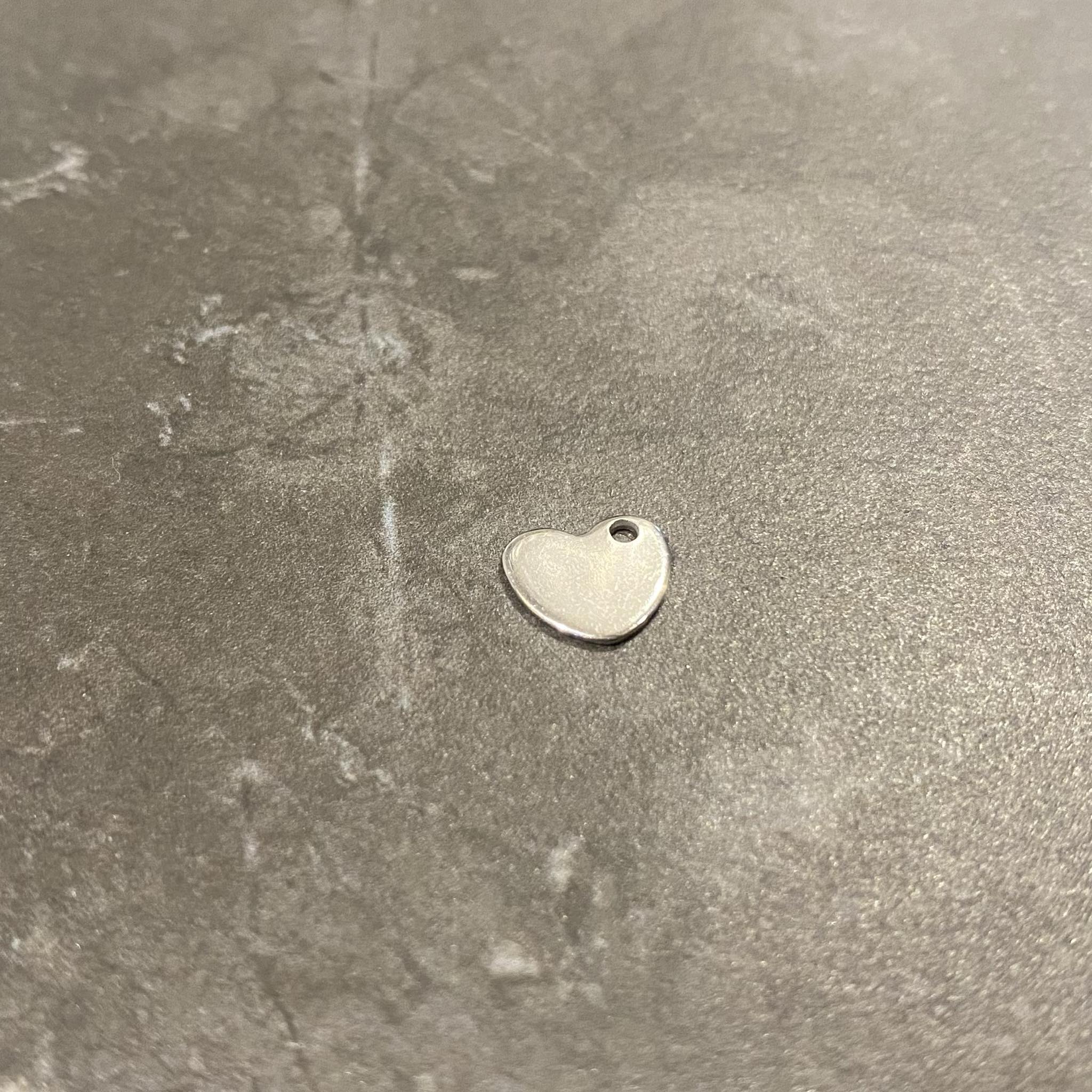 UNICRAFTALE 60 Pièce Breloques Cœur Acier Inoxydable Plaqué