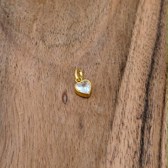Petit coeur pierre de naissance