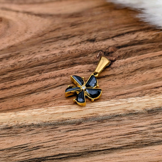 Breloque de fleur diamant noire brillante