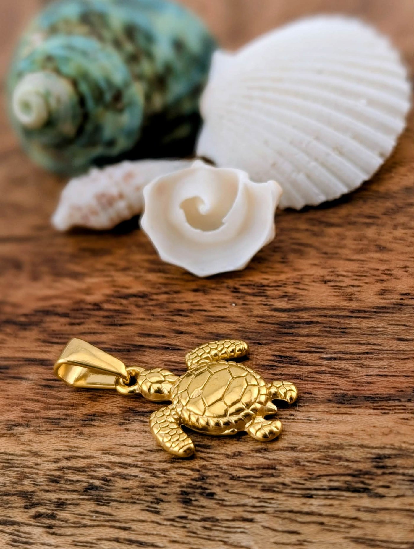 Breloque tortue des fonds marins