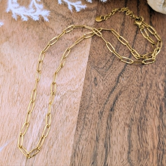 Chaine de style trombone texturé à petites mailles