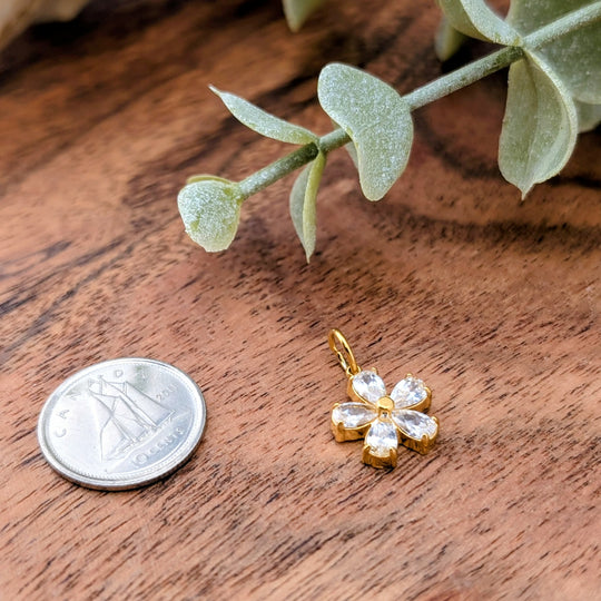 Breloque de fleur style diamant