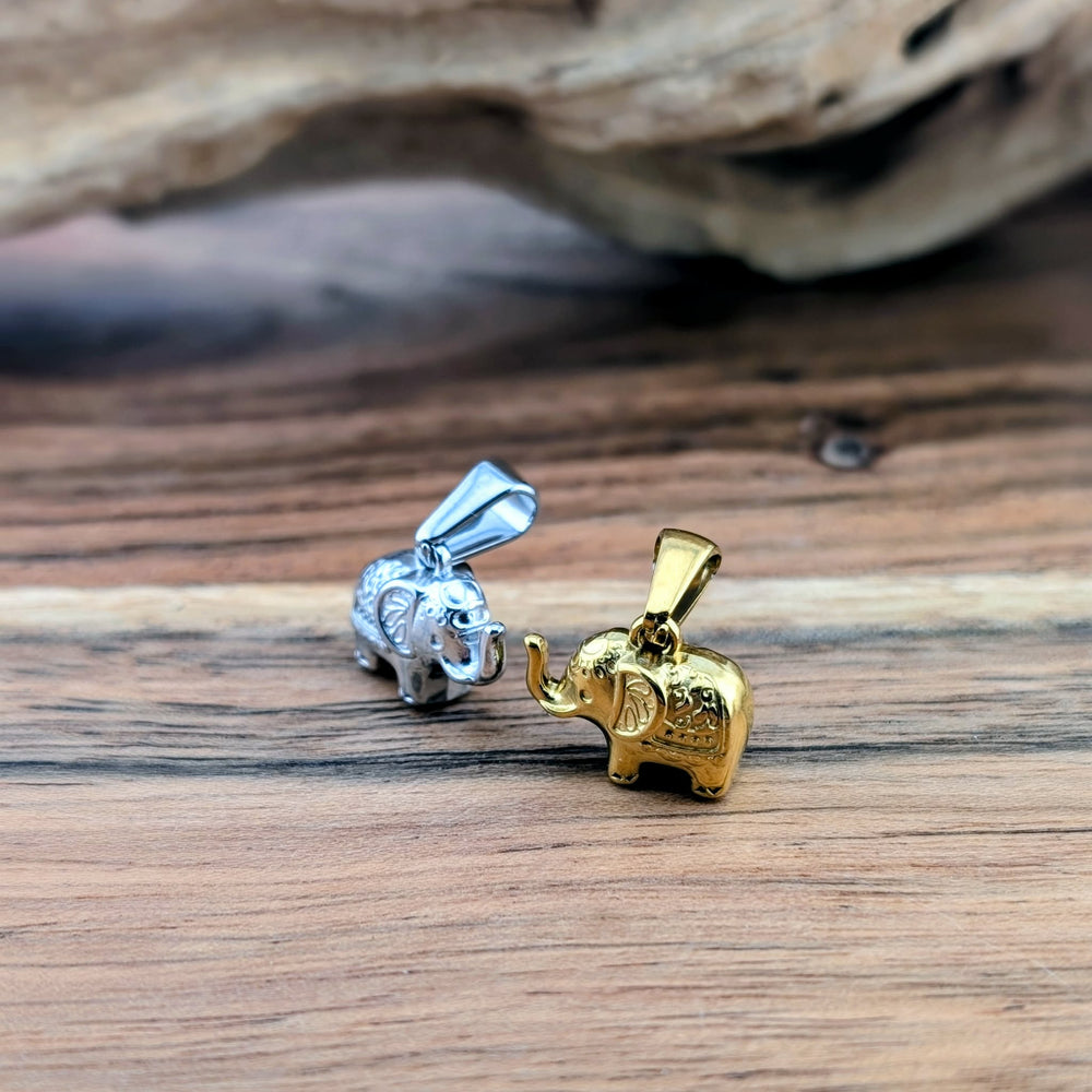 Breloque éléphant de la chance doré ou argenté