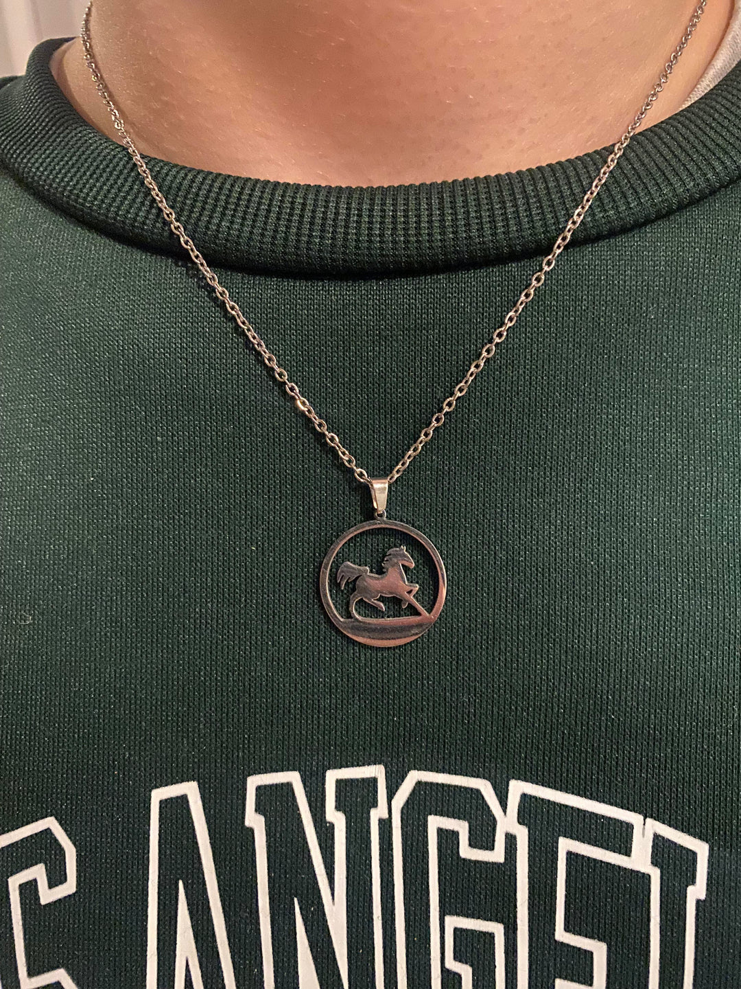 Collier Liliana avec pendentif de cheval