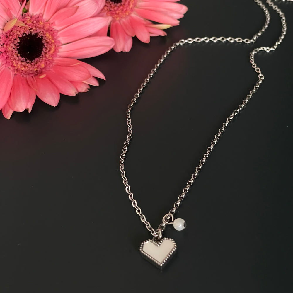 Collier Femina en acier inoxydable or ou argent, au choix