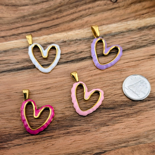 Breloque coeur aux couleurs pastel rose blanc ou lilas