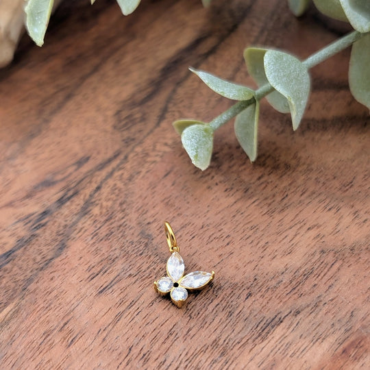 Breloque de papillon style diamant
