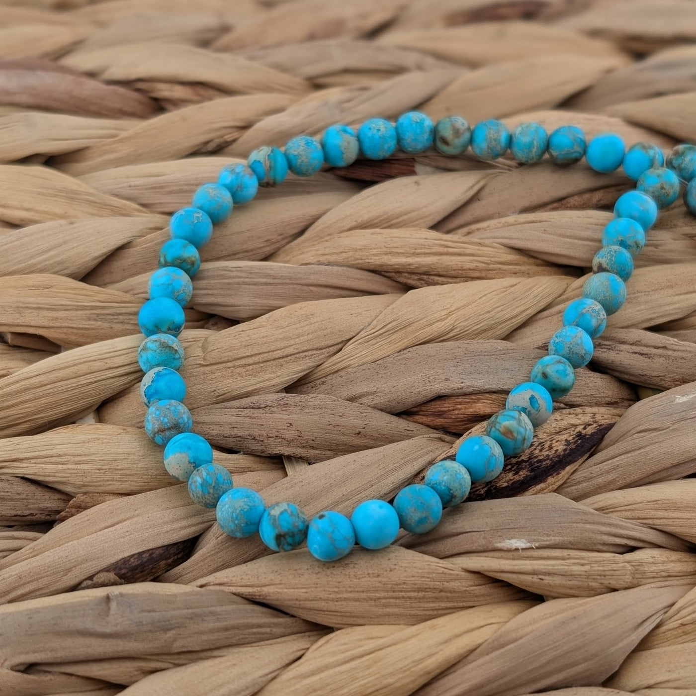 Rope of pale pink faceted oval Czech glass crystals