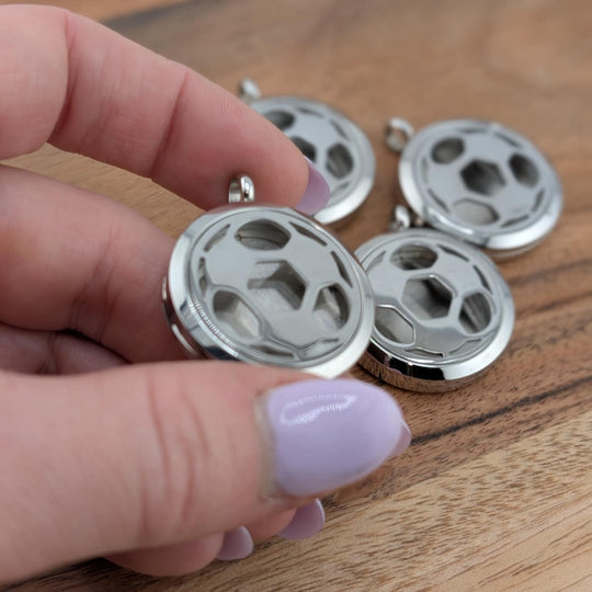 Grand pendentif aromathérapie pour tampon en feutre ballon de soccer