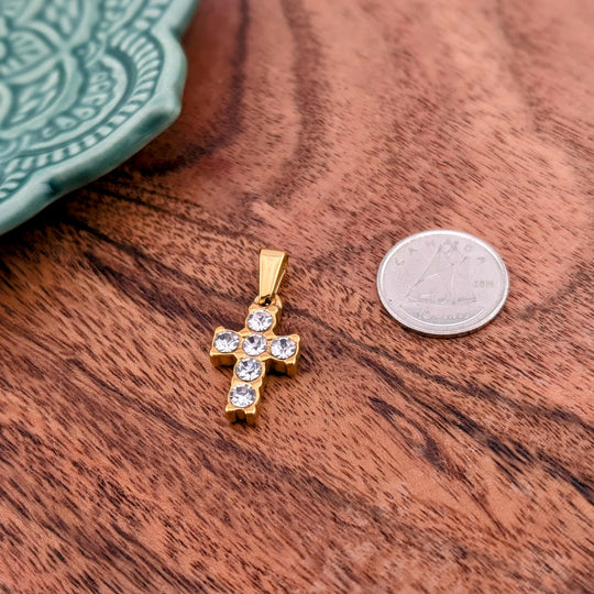 Croix avec brillant