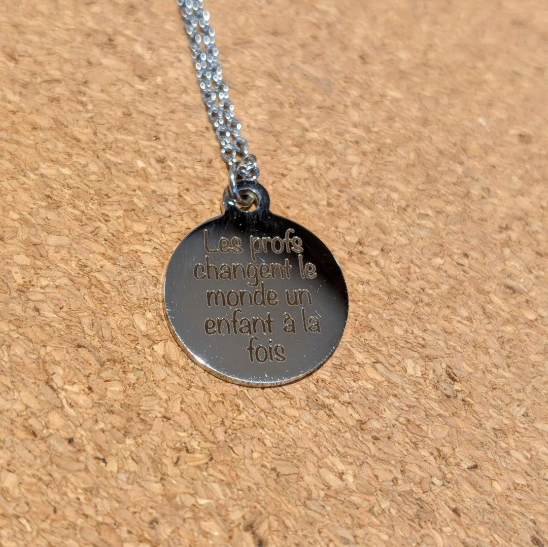 Colliers variés à citation gravé