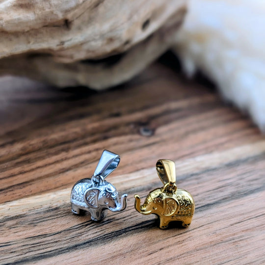 Breloque éléphant de la chance doré ou argenté