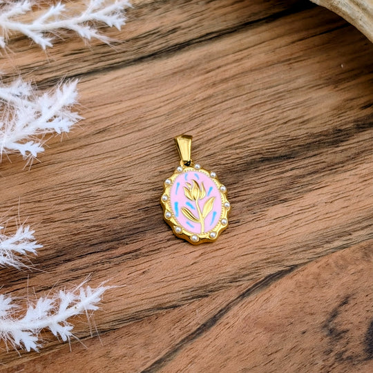 Breloque de tulipe fond rose avec contour perlé