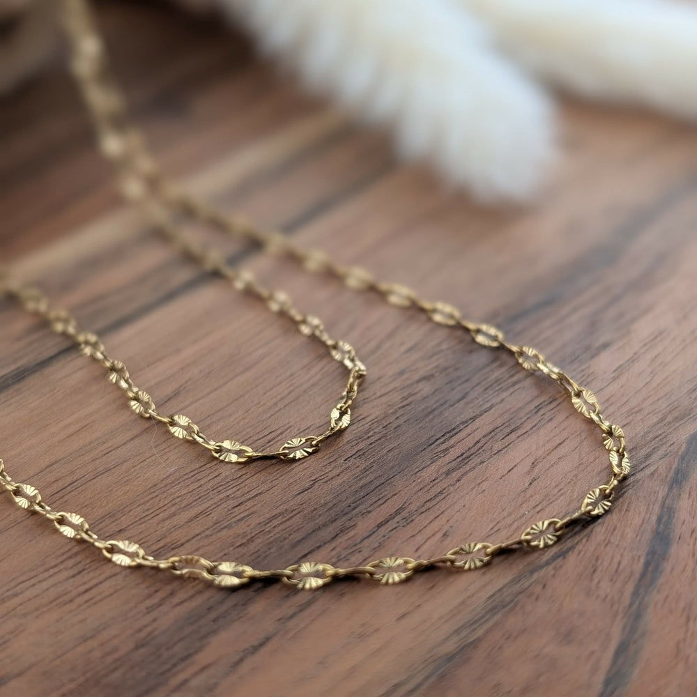 Chaine Sunny texturé doré ou argent 18 à 20 po