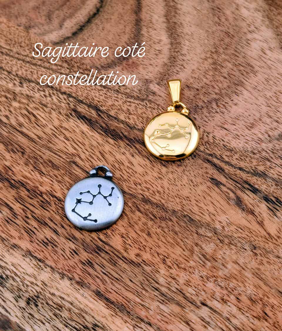 Breloque de signe astrologique et constellation double face