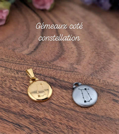 Breloque de signe astrologique et constellation double face