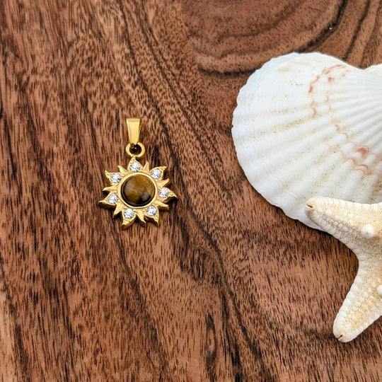 Breloque œil de tigre ensoleillé avec zircon