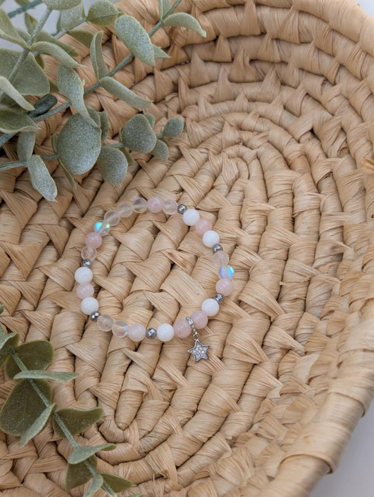 Bracelet Une pose pour le rose 2025