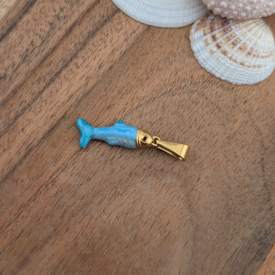 Breloque tendance de poisson rose ou bleu
