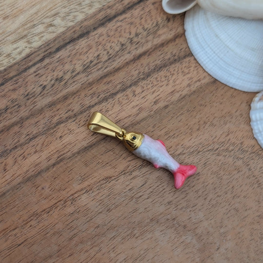 Breloque tendance de poisson rose ou bleu