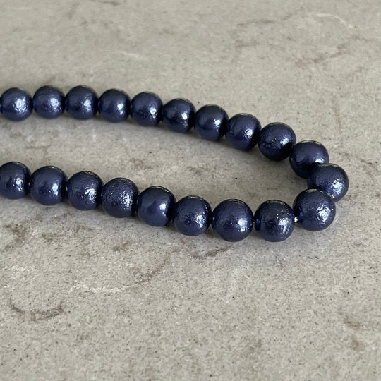 Corde de perles de coquillages satinées - Marine texturé