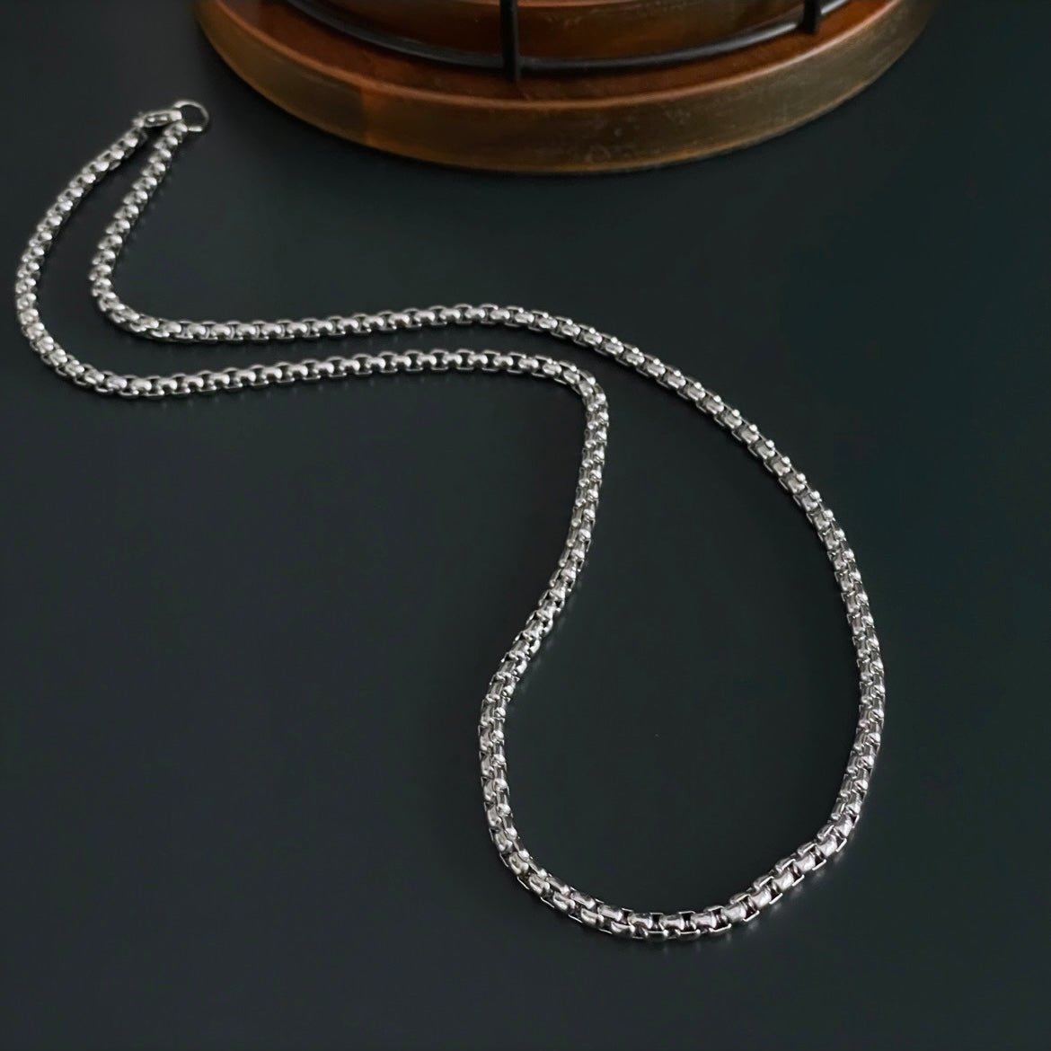 Casimir stainless steel chain