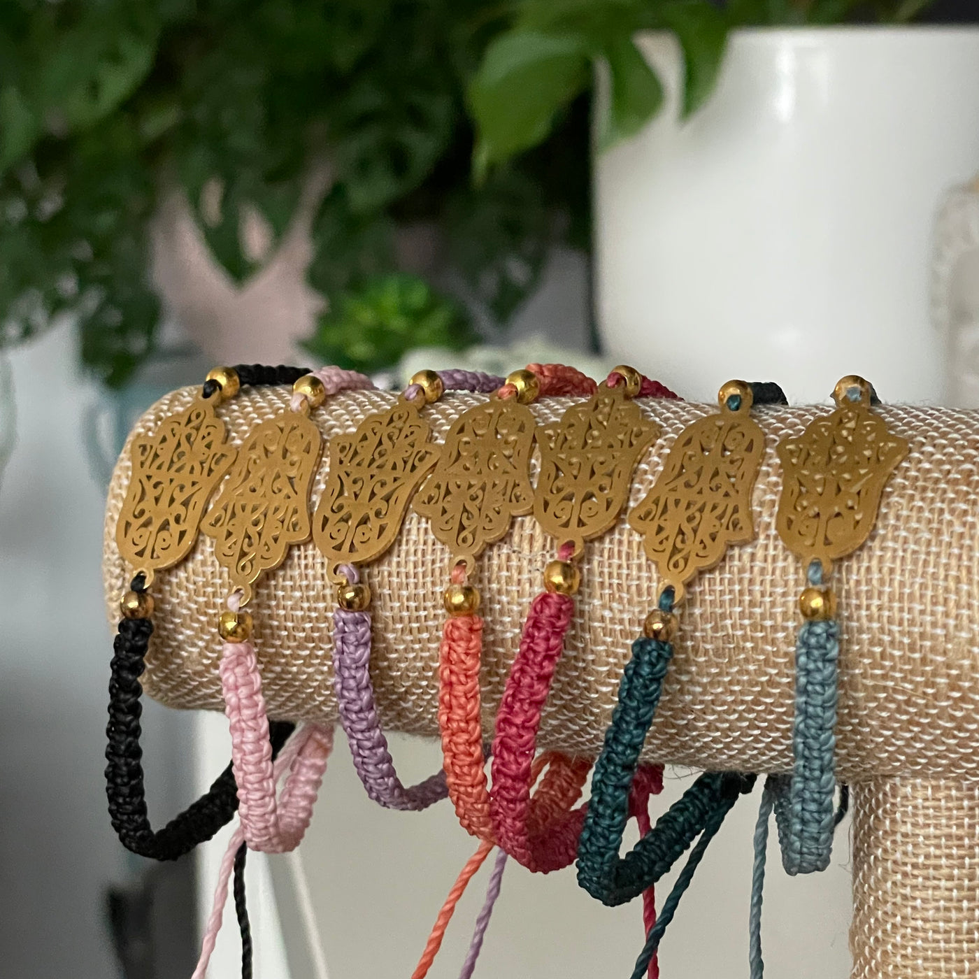 Linhasita micro macrame bracelets