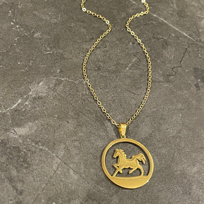 Liliana necklace with horse pendant
