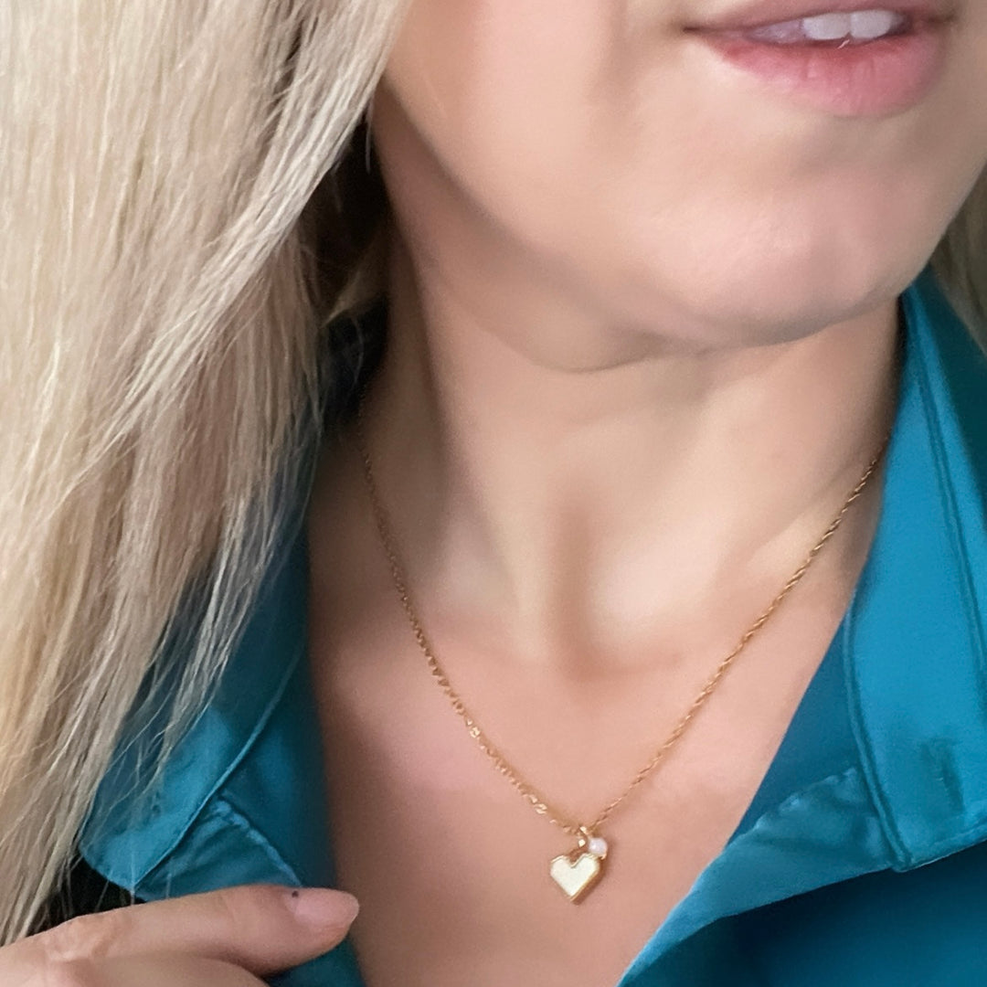 Collier Femina en acier inoxydable or ou argent, au choix