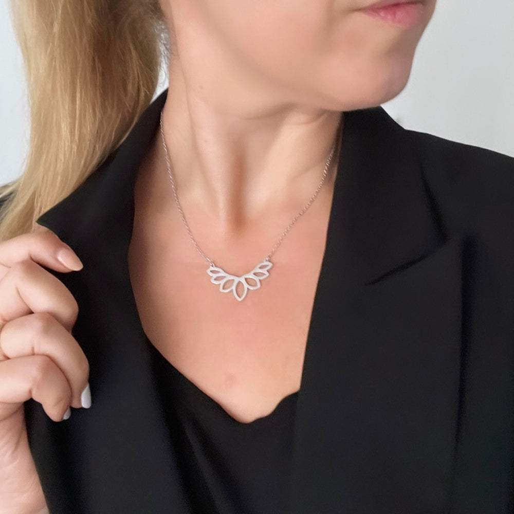 Collier Crown en acier inoxydable argent