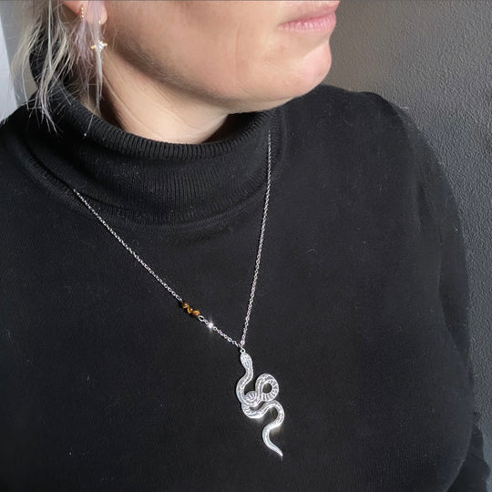 Collier Cobra