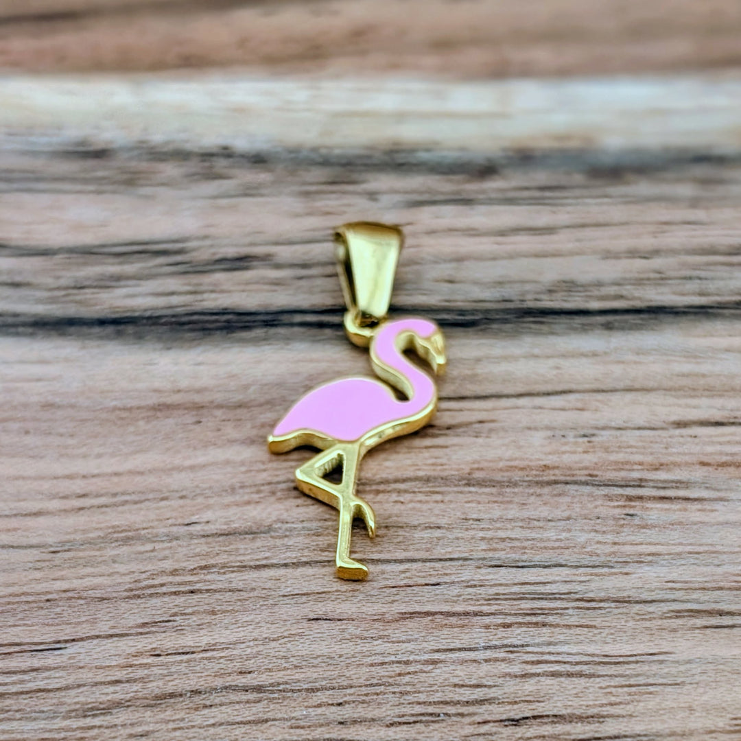 Petite breloque de flamant rose