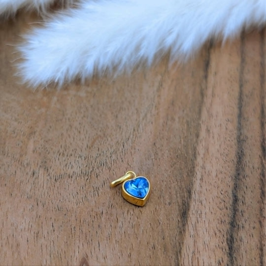 Petit coeur pierre de naissance