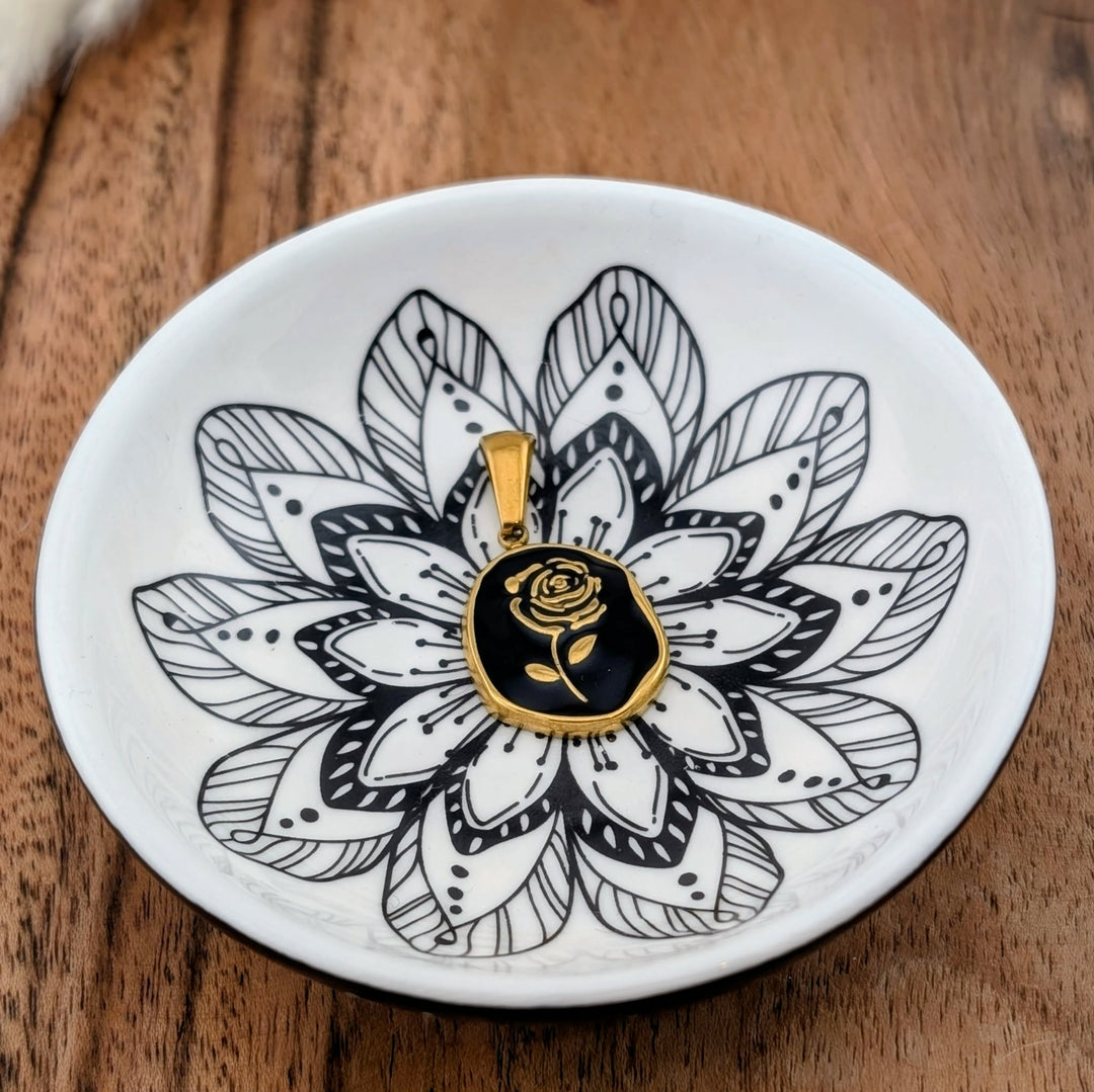 Breloque de la rose noire Runway