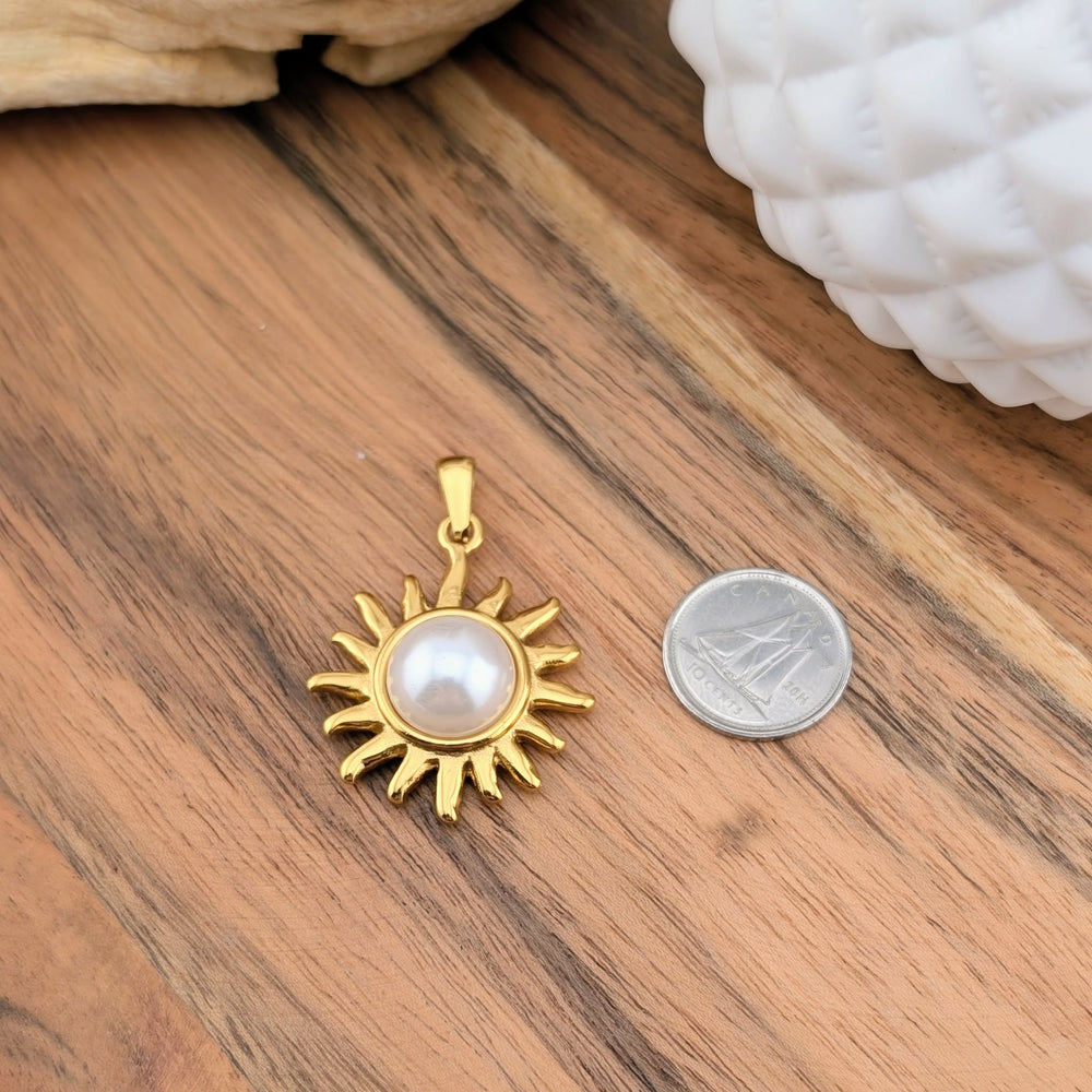 Breloque grand soleil perlé