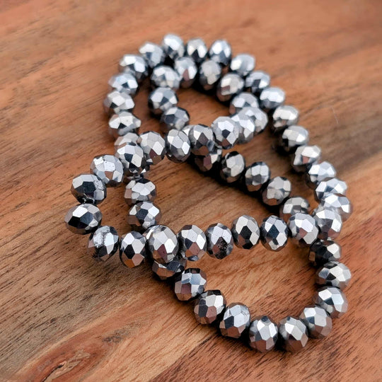 Corde de cristaux de verre tchèque ovale facetté argenté