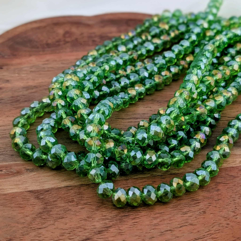Corde de cristaux de verre tchèque ovale facetté vert