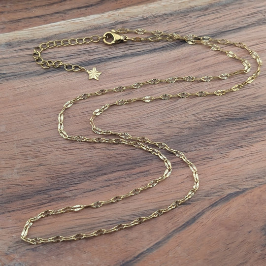 Chaine Sunny texturé doré ou argent 18 à 20 po