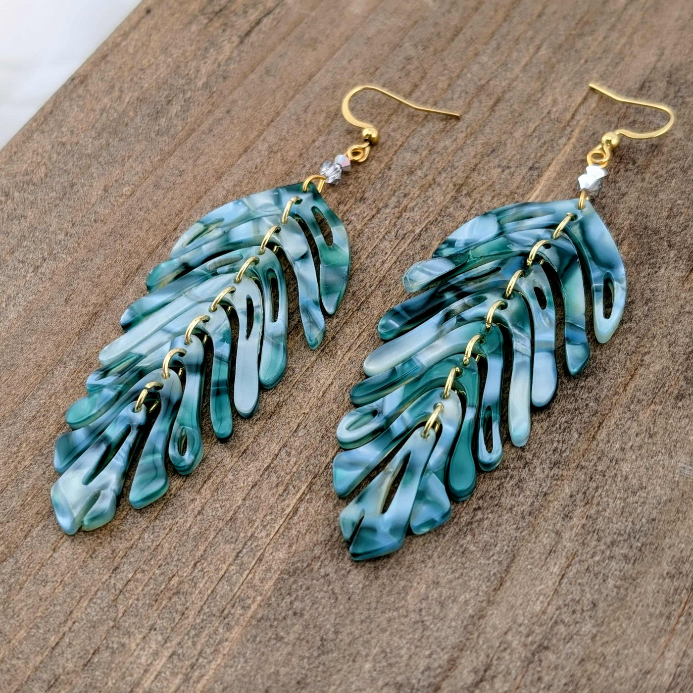 Boucles d'oreilles Breezy couleur bleu vert et nacré