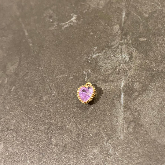 Breloque petit coeur lilas et or brillant