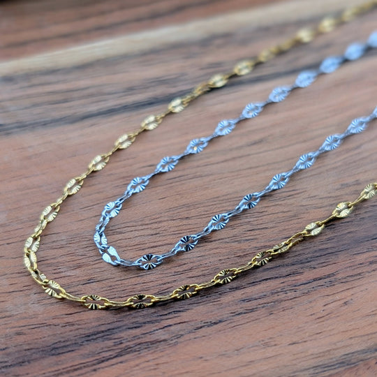 Chaine Sunny texturé doré ou argent 18 à 20 po