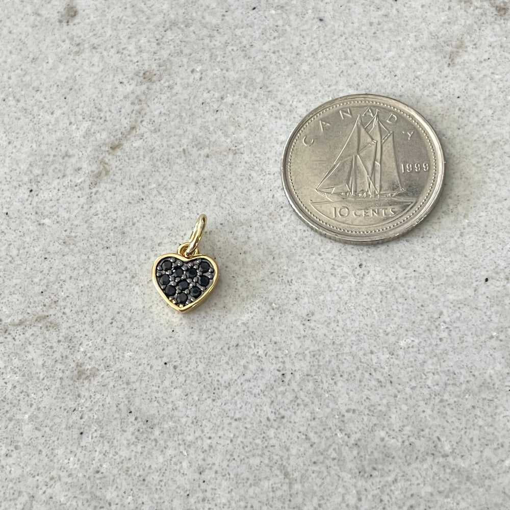 Breloque de cœur doré pavé de zircons noirs