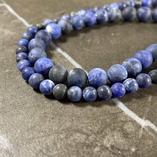 Corde de sodalite matte 6 ou 8 mm