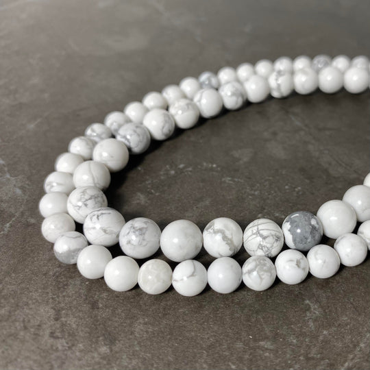 Corde de pierre howlite 6 ou 8 mm