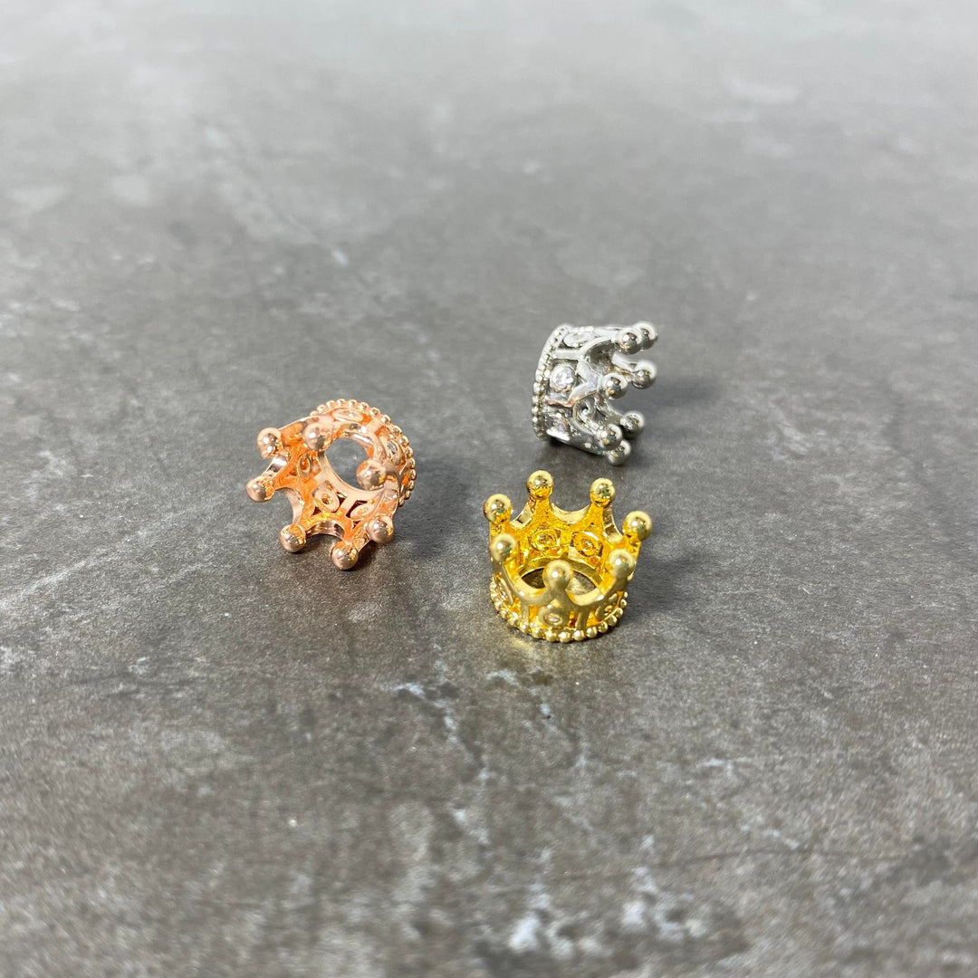 Breloque de petite couronne couleur aux choix