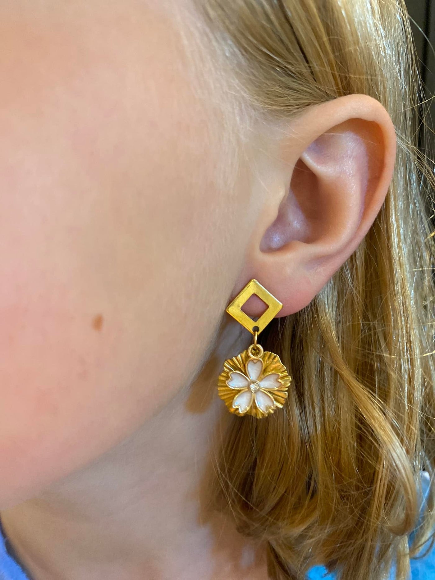 Laeticia earring