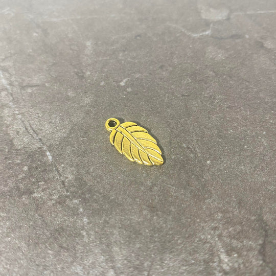 Breloque feuille de charme