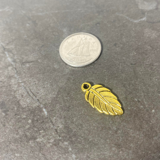 Breloque feuille de charme