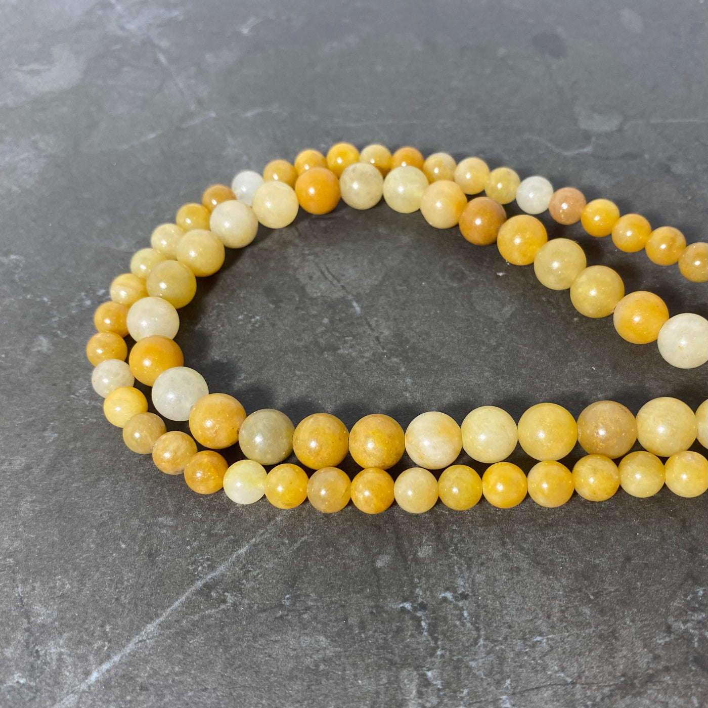 Corde de jade jaune naturel 6 ou 8 mm