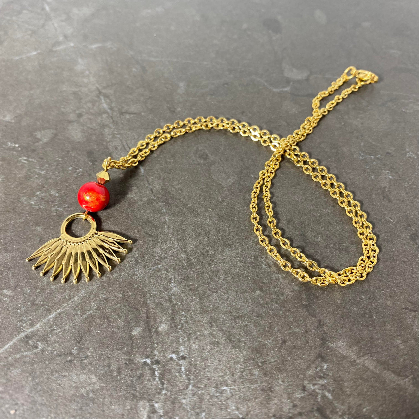 Red or green Panka necklace